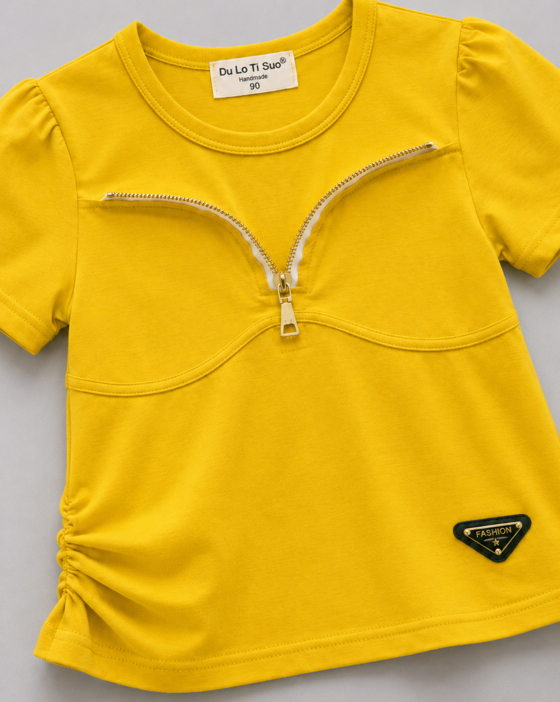 Girls Stylish Zip Detail T-Shirt – Trendy Casual Summer Top