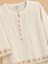 Girls Off White Embroidered 2 Piece Suit Set – Elegant Floral Ethnic Wear for Kids